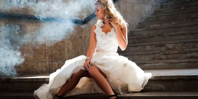 Smooth-Talking Hacker Remote-Wipes Reporter's iPad, MacBook 48 fashion3