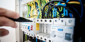 How Managed PDU Enhance Data Center Efficiency and Reliability 23 Managed PDU